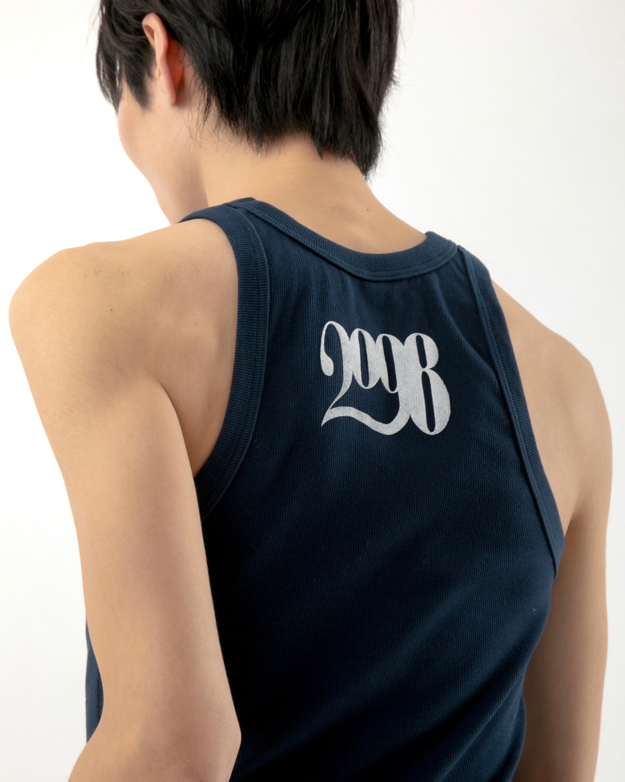 NAVY GRAPHIC TANK TOP | 2098 Official